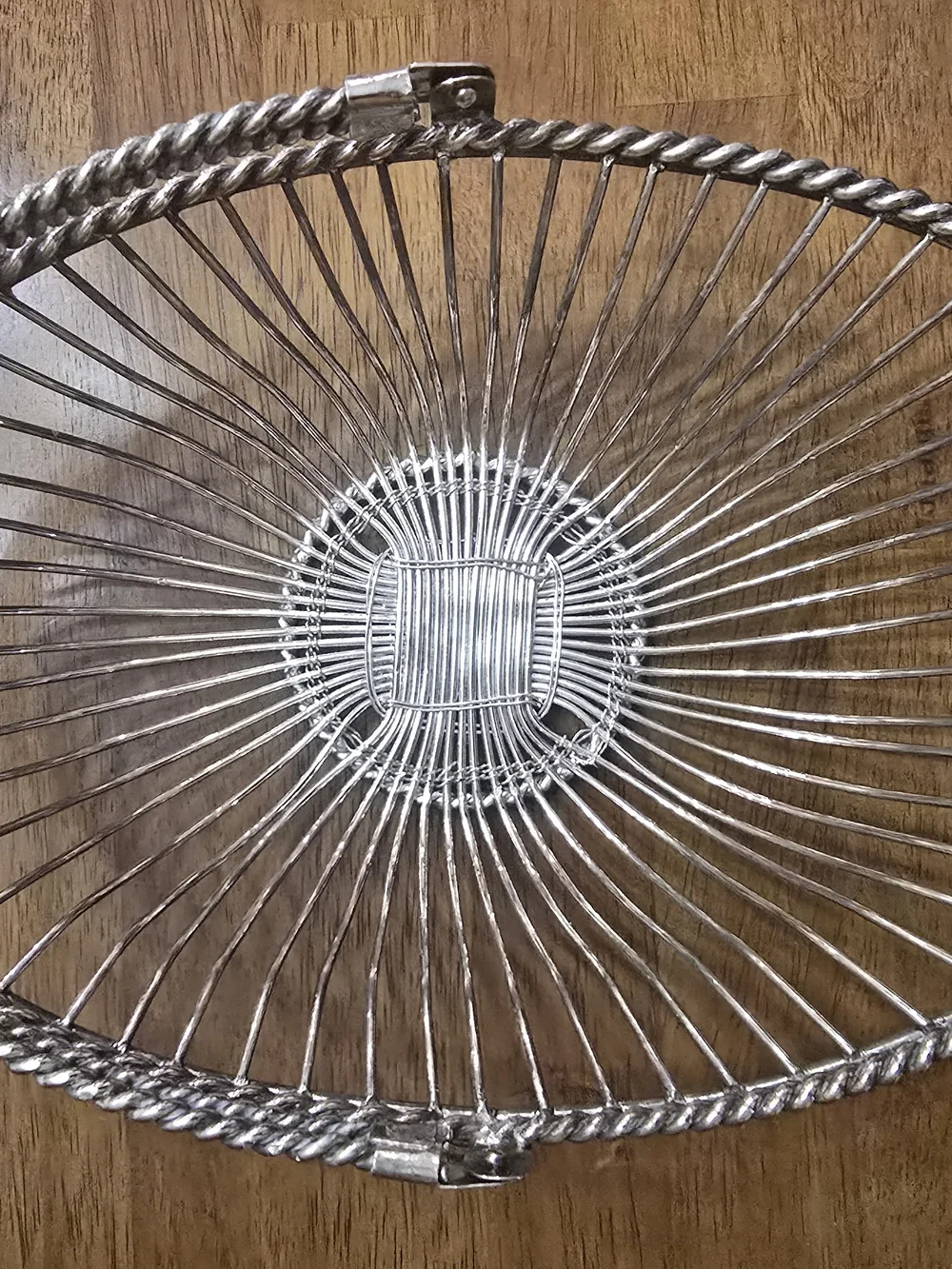 VTG Silver Plated Wire Fruit Basket Twisted Rope Folding Swing Handle Oval Bowl